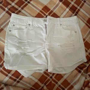 Tom girl midi distressed American eagle shorts